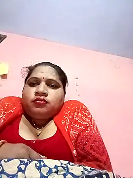 Snapshot of Aadhya_Bahri chatting on 01-15-25, 05:37 Aadhya Bahri online show from 01-15-25, 05:37
