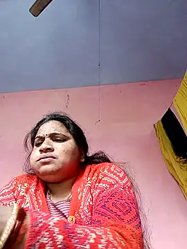 Snapshot of Aadhya_Bahri chatting on 01-17-25, 05:11 Aadhya Bahri online show from 01-17-25, 05:11