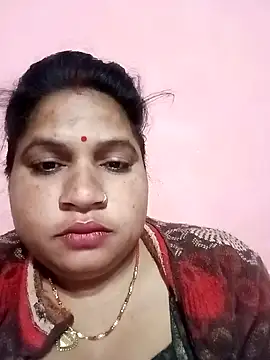 Snapshot of Aadhya_Bahri chatting on 01-20-25, 12:46 Aadhya Bahri online show from 01-20-25, 12:46
