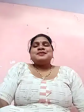 Snapshot of Aadhya_Bahri chatting on 01-24-25, 07:19 Aadhya Bahri online show from 01-24-25, 07:19