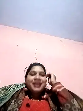 Snapshot of Aadhya_Bahri chatting on 01-26-25, 12:37 Aadhya Bahri online show from 01-26-25, 12:37