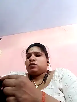 Snapshot of Aadhya_Bahri chatting on 02-02-25, 06:48 Aadhya Bahri online show from 02-02-25, 06:48