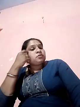 Snapshot of Aadhya_Bahri chatting on 02-15-25, 01:05 Aadhya Bahri online show from 02-15-25, 01:05