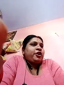 Snapshot of Aadhya_Bahri chatting on 02-17-25, 08:41 Aadhya Bahri online show from 02-17-25, 08:41