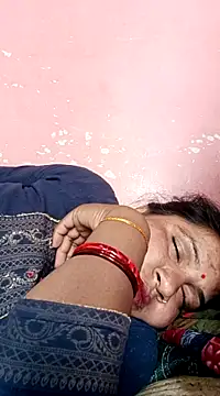 Snapshot of Aadhya_Bahri chatting on 02-18-25, 07:43 Aadhya Bahri online show from 02-18-25, 07:43