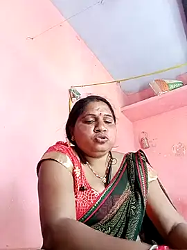 Snapshot of Aadhya_Bahri chatting on 02-26-25, 05:53 Aadhya Bahri online show from 02-26-25, 05:53