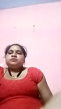 Snapshot of Aadhya_Bahri chatting on 03-04-25, 12:18 Aadhya Bahri online show from 03-04-25, 12:18