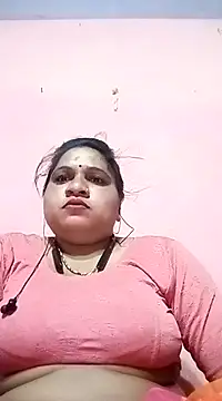 Snapshot of Aadhya_Bahri chatting on 03-04-25, 04:20 Aadhya Bahri online show from 03-04-25, 04:20