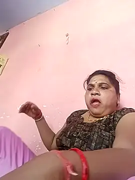 Snapshot of Aadhya_Bahri chatting on 03-12-25, 07:46 Aadhya Bahri online show from 03-12-25, 07:46