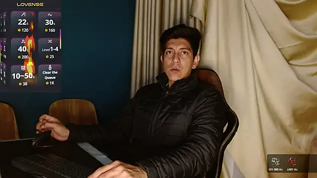 Noah-cock online show from 11-19-25, 04:23