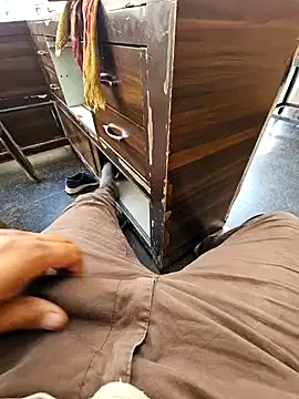 pyasevickybabu563 online show from 03-21-25, 10:17