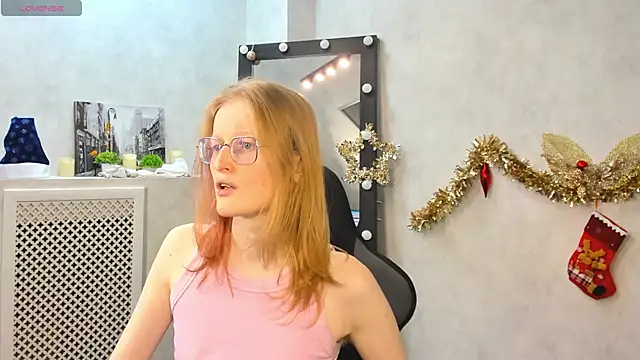 Snapshot of ElizabethHarpper chatting on 01-18-25, 02:12 ElizabethHarpper online show from 01-18-25, 02:12