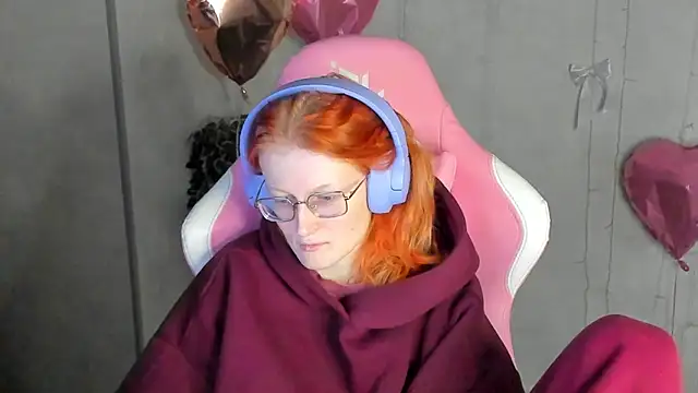 ElizabethHarpper online show from 02-26-26, 05:12