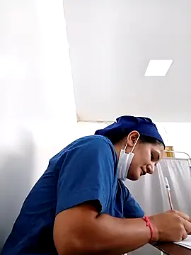 Snapshot of rosifernan chatting on 02-07-25, 07:38 rosifernan online show from 02-07-25, 07:38