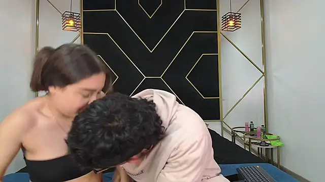 Snapshot of RyanPricee chatting on 10-11-25, 03:39 RyanPricee online show from 10-11-25, 03:39