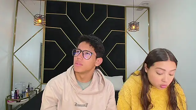 Snapshot of RyanPricee chatting on 10-13-25, 12:38 RyanPricee online show from 10-13-25, 12:38