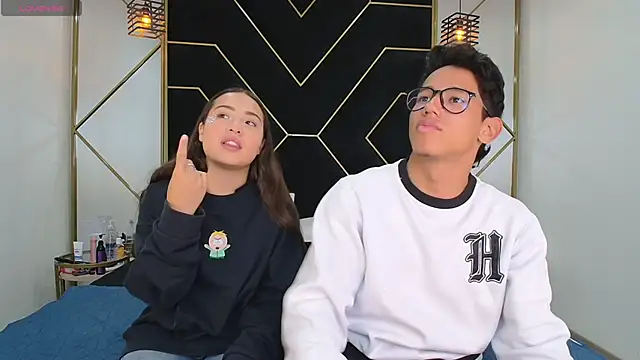 Snapshot of RyanPricee chatting on 10-15-25, 03:39 RyanPricee online show from 10-15-25, 03:39