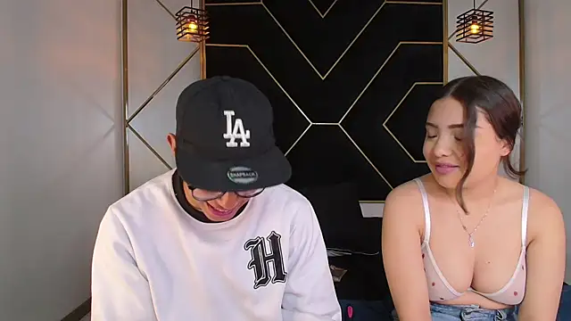 Snapshot of RyanPricee chatting on 10-17-25, 04:04 RyanPricee online show from 10-17-25, 04:04