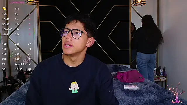 Snapshot of RyanPricee chatting on 11-04-25, 04:11 RyanPricee online show from 11-04-25, 04:11