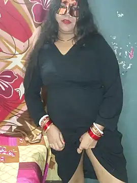 Hot muskaan online show from 01-06-25, 10:24