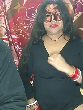 Hot muskaan online show from 01-06-25, 02:03