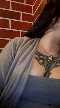 Miss Amelie online show from 03-16-25, 03:47