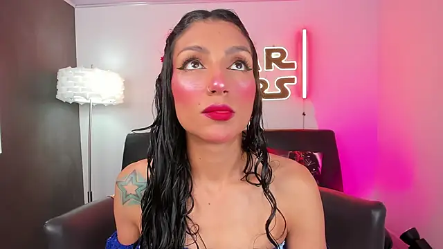 miss   evangeline online show from 04-15-26, 02:29