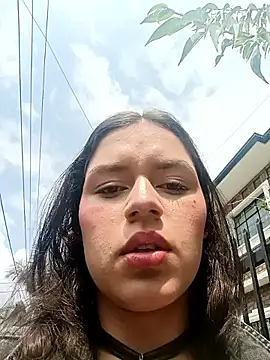 Danni shy online show from 12-22-25, 06:16