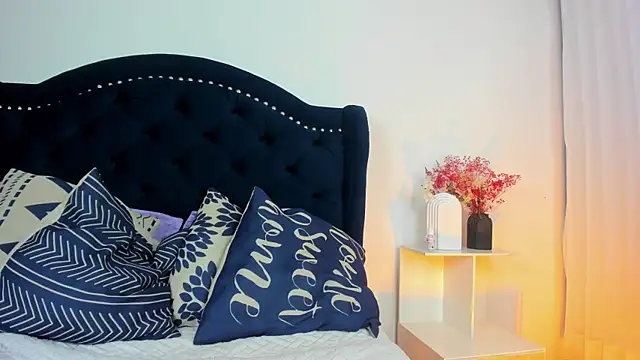 Xewa  online show from 03-19-25, 11:47