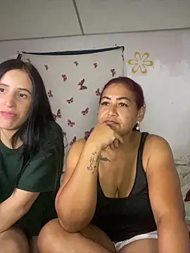 Snapshot of Abigail_BigTits chatting on 01-02-25, 05:35 Abigail BigTits online show from 01-02-25, 05:35