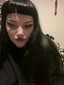 Gothicsiren online show from 01-19-25, 01:53