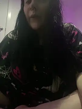 Gothicsiren online show from 02-04-25, 12:08