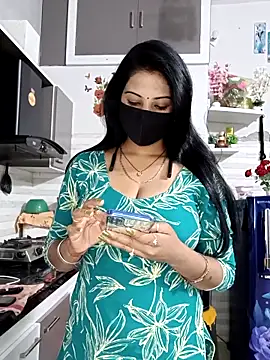 Best-Couple online show from 04-17-26, 03:20