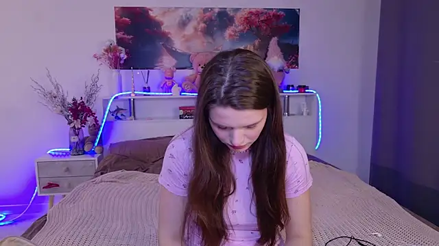 Nellie Medina online show from 02-15-26, 04:25