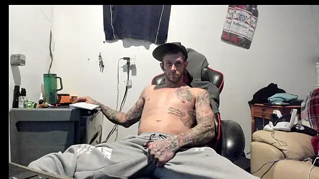 Snapshot of JamesMichael88 chatting on 03-01-25, 02:59 JamesMichael88 online show from 03-01-25, 02:59