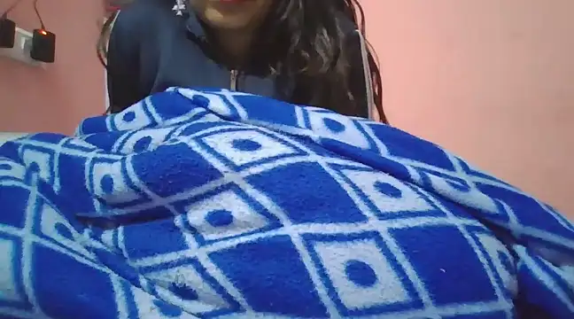 Hot-shanvi online show from 03-05-25, 08:32