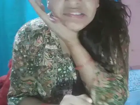 Hot-shanvi online show from 03-09-25, 10:08