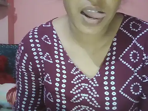 Hot-shanvi online show from 09-10-25, 12:49