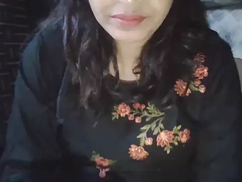 Hot-shanvi online show from 09-25-25, 11:47