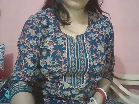 Hot-shanvi online show from 10-13-25, 03:39