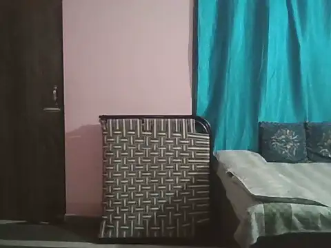 Hot-shanvi online show from 10-18-25, 02:29