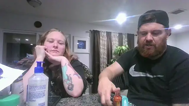 Cupcakesnbooboo online show from 01-04-25, 06:41