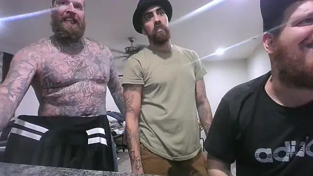 Cupcakesnbooboo online show from 01-08-25, 07:13