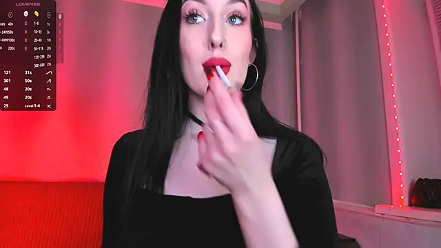 Snapshot of Miss_Alice__ chatting on 01-25-25, 03:40 Miss Alice online show from 01-25-25, 03:40
