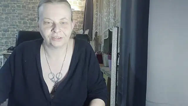 Sweet Phoenix online show from 10-09-25, 05:00