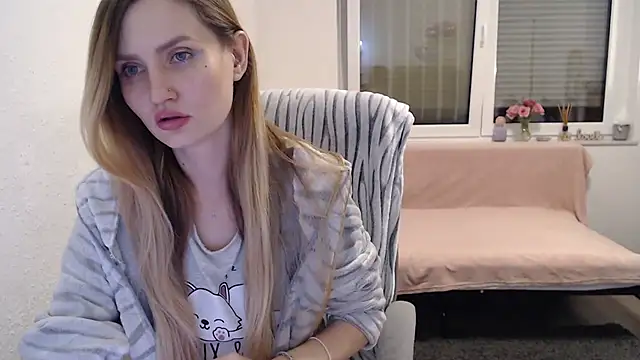 florianikaa online show from 01-30-25, 09:25