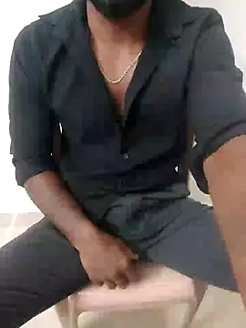 hot boy dic online show from 01-02-25, 06:12