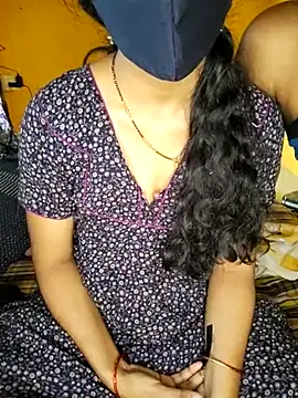 lovelygirl4567 online show from 02-08-25, 05:18