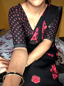 lovelygirl4567 online show from 10-20-25, 05:13