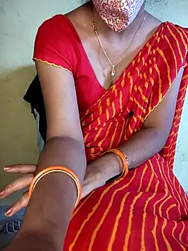 lovelygirl4567 online show from 10-26-25, 06:30